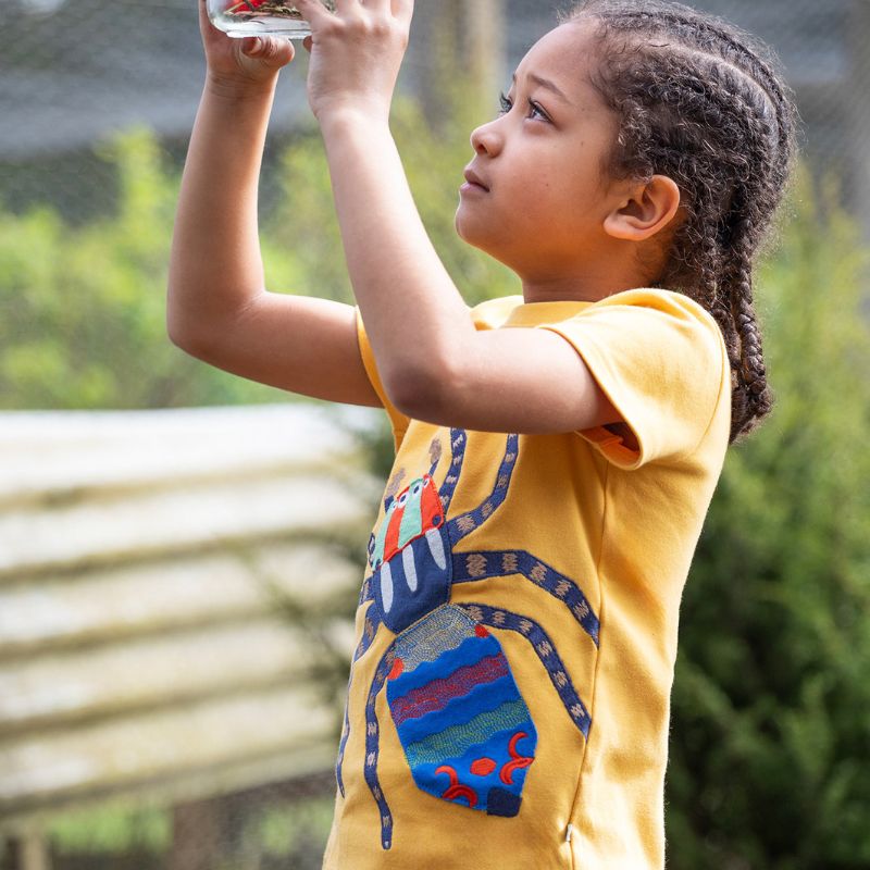 Frugi Carsen Appliqué T-shirt - Bumblebee/Peacock Spider