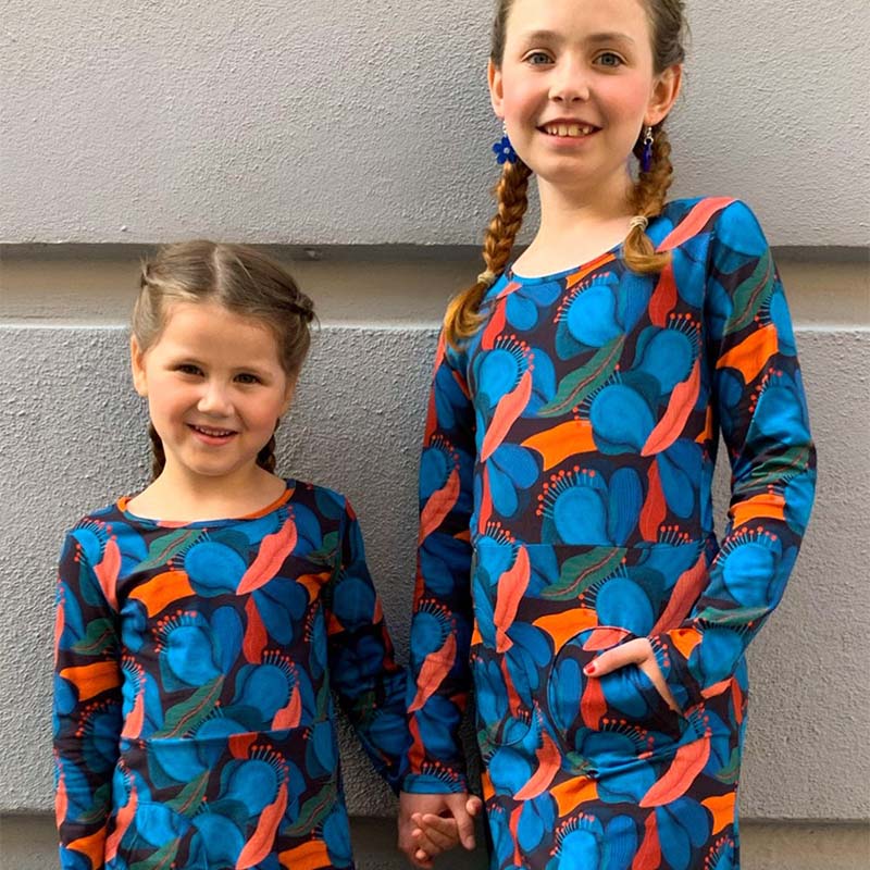 Cissi och Selma Long Sleeve Kids Dress - Abstract