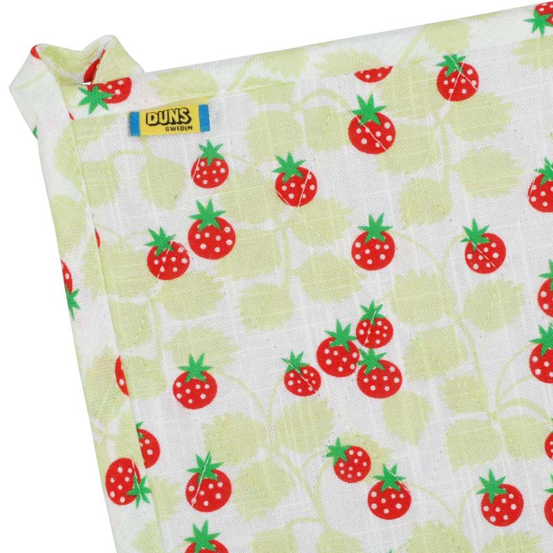 DUNS Sweden Strawberry Kitchen Pot Holder - Green