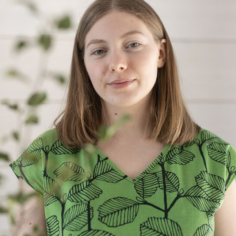 PaaPii Adult Iiris Alder Dress - Short Sleeve - Forest Green